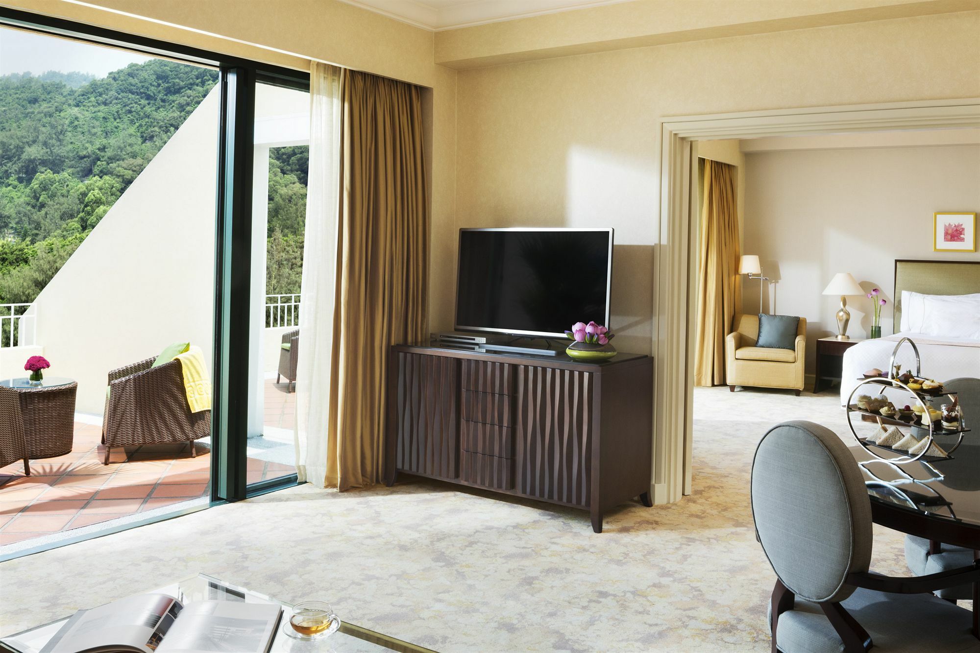 Grand Coloane Resort Макао Екстериор снимка A television set
